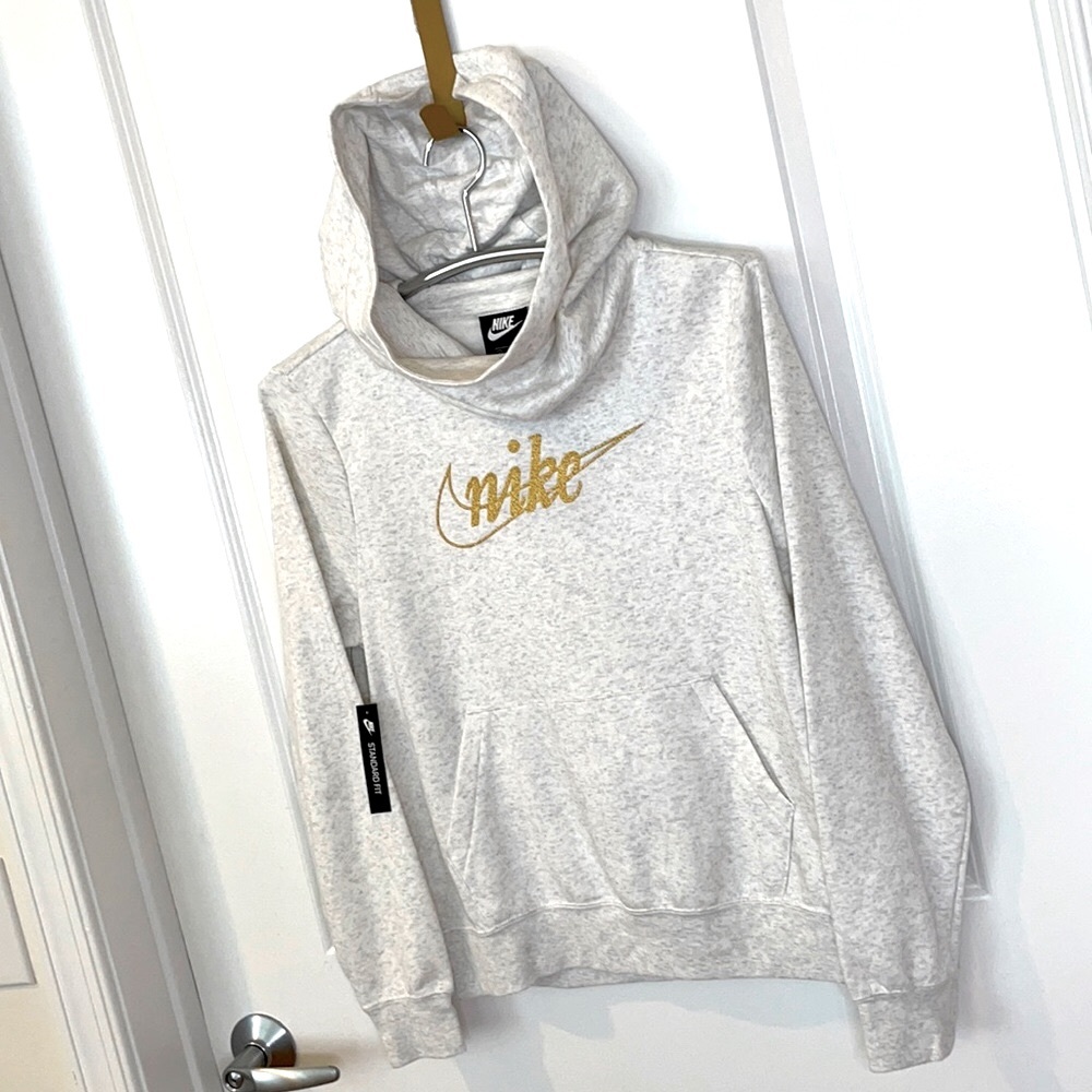 ❤️ SOLD | NIKE NWT Women’s Light Heather Gray NIKE Hooded Sweatshirt Size Small - Picture 1 of 7
